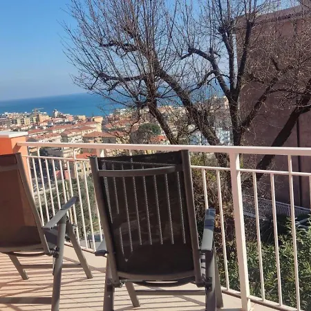 Hostdomus - Bellavista Pietra Ligure