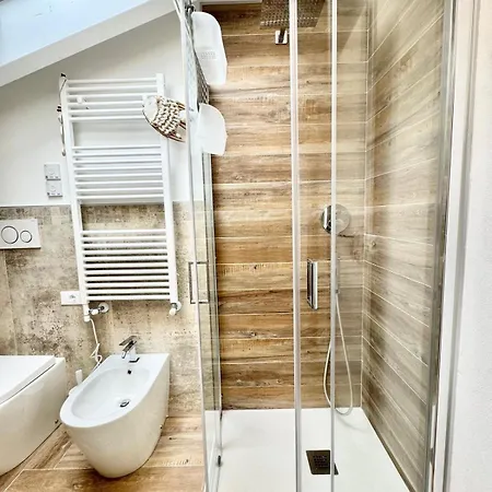 Apartment Hostdomus - Bellavista *