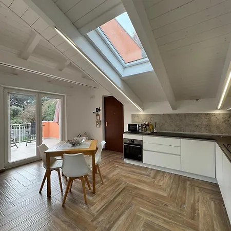 Apartamento Hostdomus - Bellavista Pietra Ligure